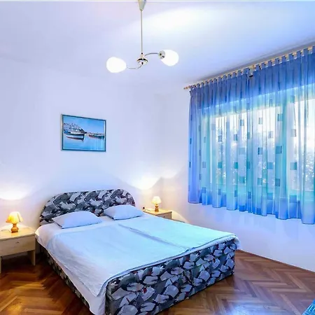 In Pula/istrien 11067 Apartmán *